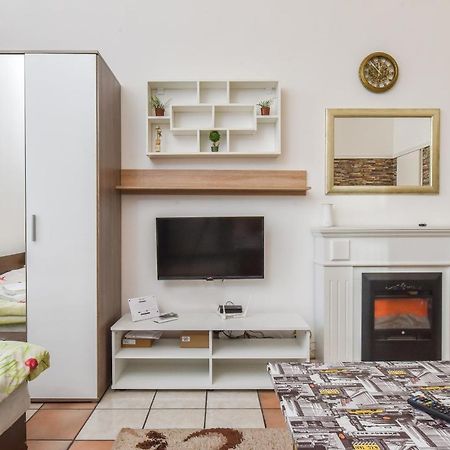 Historical Lion'S Bridge 1-Bedroom Apartment By Flat Mаnager Sofie Exteriér fotografie